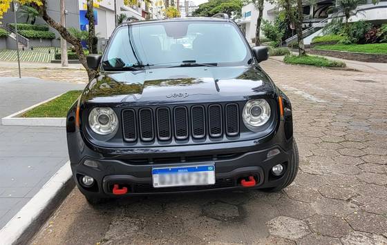 JEEP RENEGADE 2.0 16V TURBO DIESEL TRAILHAWK 4P 4X4 AUTOMÁTICO